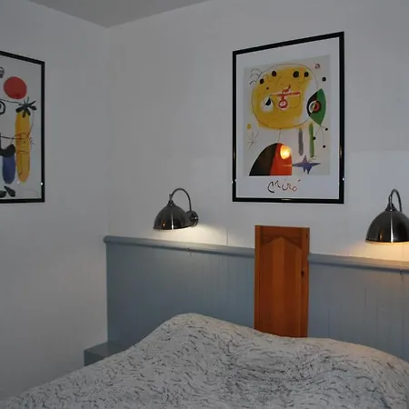 L'escadrille Hotel 2*