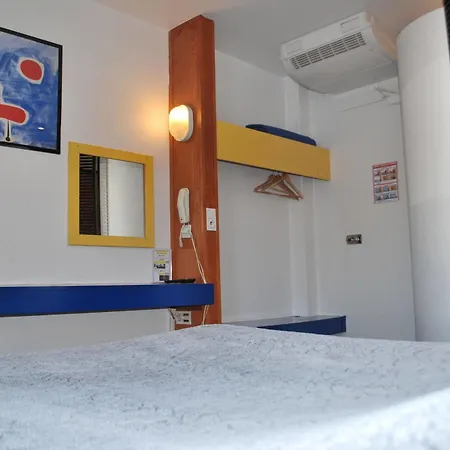 L'escadrille Hotel
