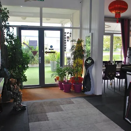 Hotel L'escadrille Mérignac